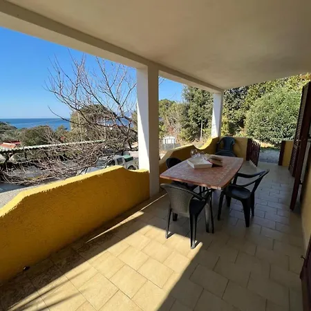 Ferienhaus Moira *