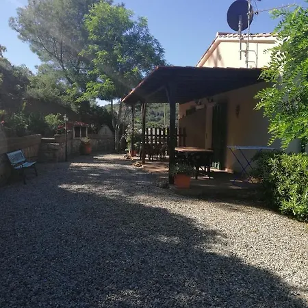 Holiday home Moira *