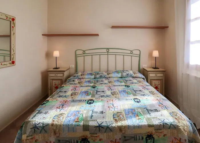 Moira * Capoliveri (Isola d'Elba)