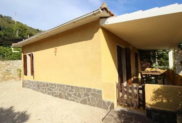 Moira Сasa de vacaciones *